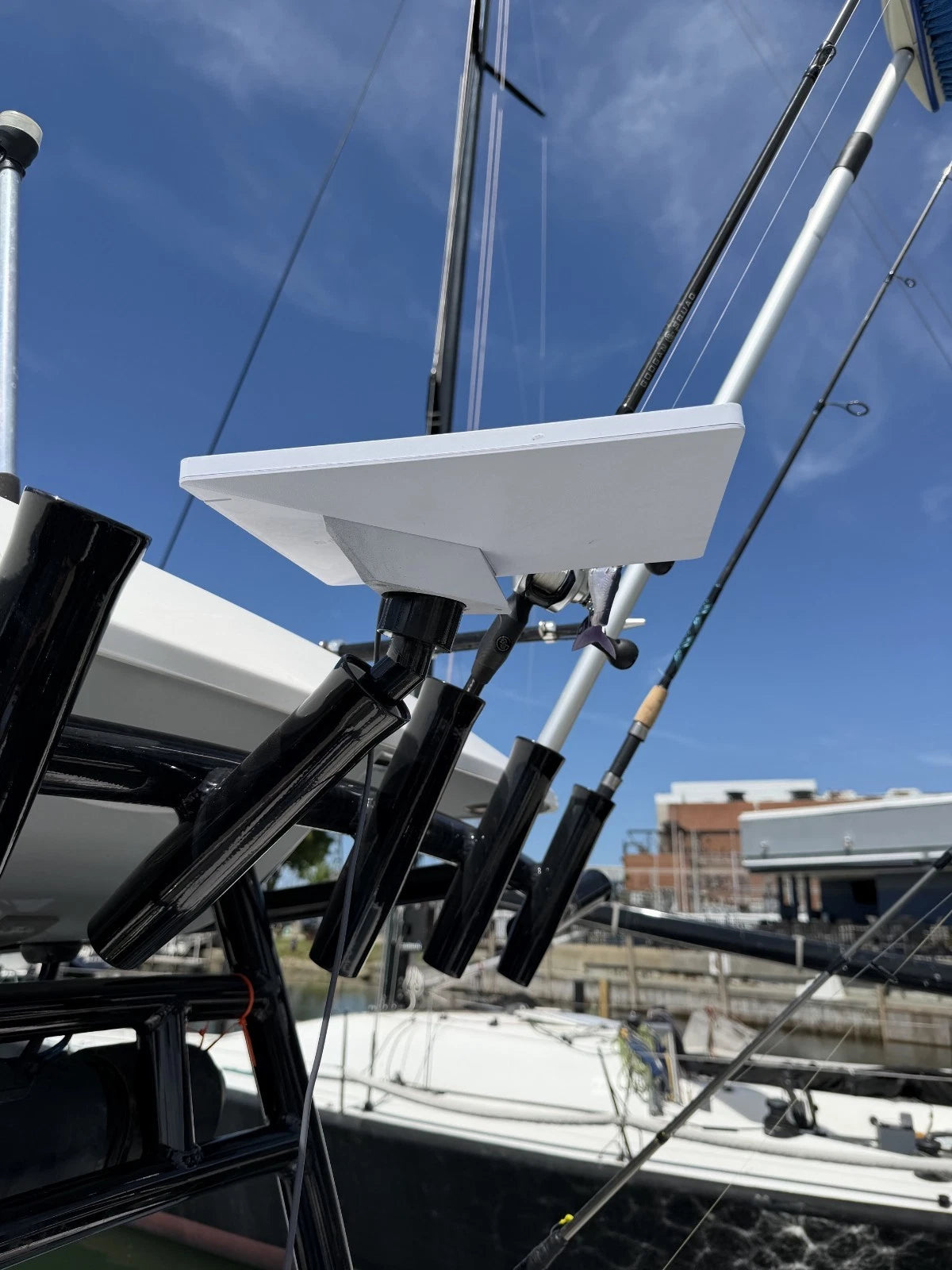 Starlink Mini Rod Holder Mount For Boat With Locking Technology